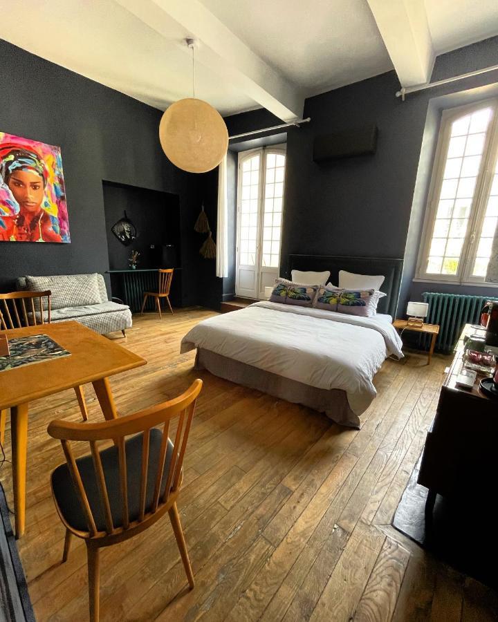 La Maison Aux Murs Anciens Et Ses Chambres Tarbes Zewnętrze zdjęcie
